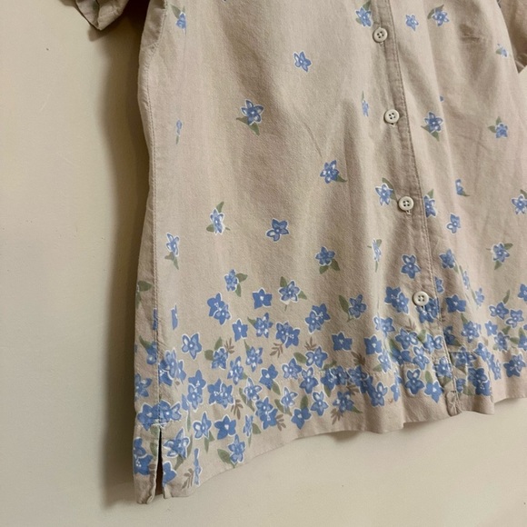 Y2K 90s Vintage Button-Up Shirt with Blue Floral Embroidery – Size L - Picture 5 of 8